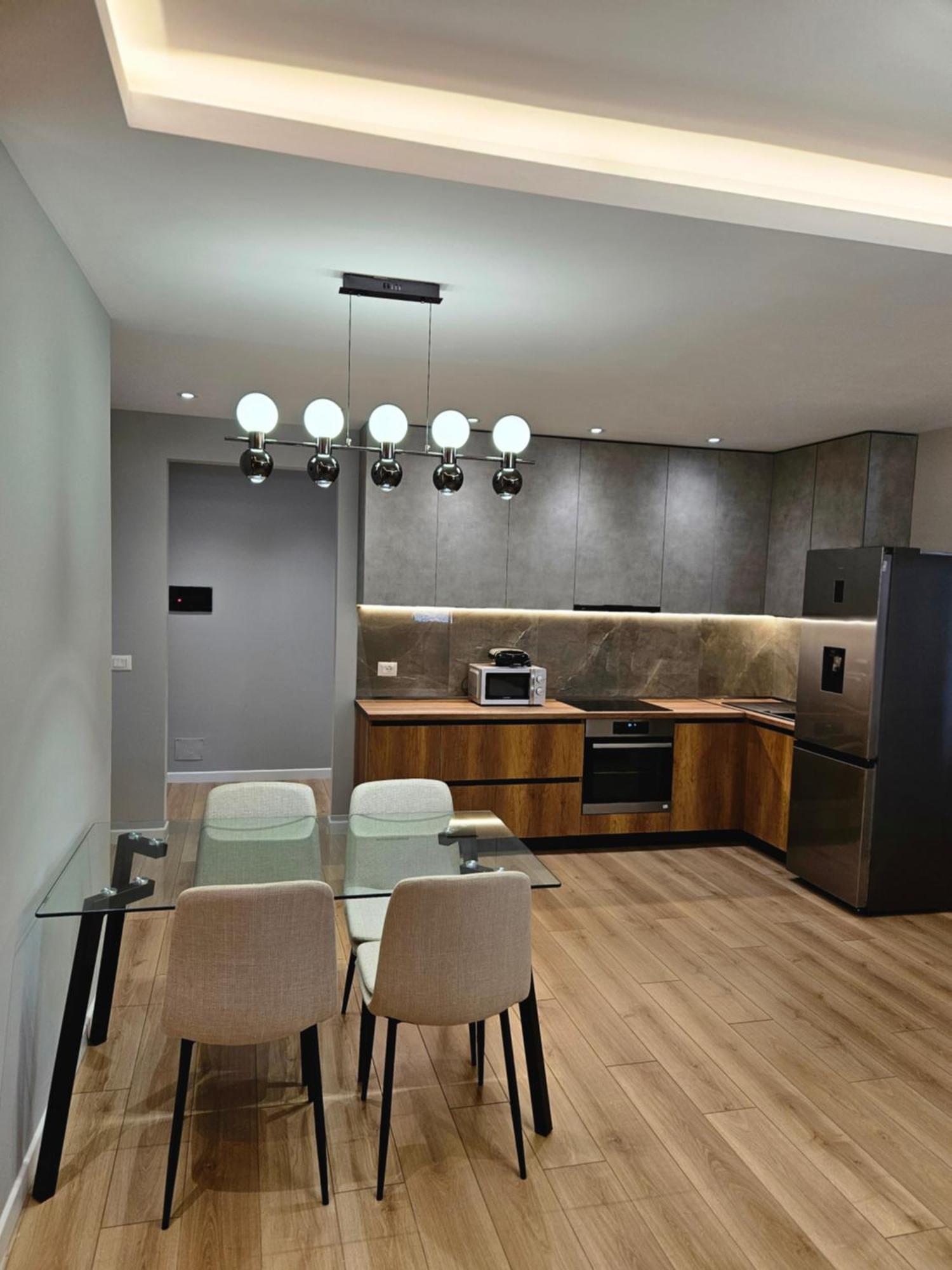 Miku Apartment-Modern 2Bedroom In Prime Location Tirana Exterior foto